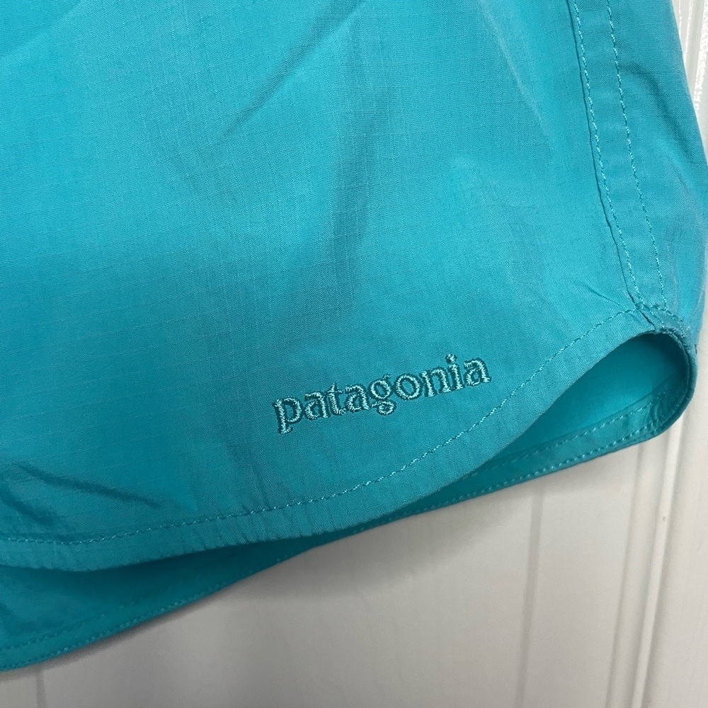 Patagonia Women’s Stretch Planing Micro Shorts 2” Size 8 - Picture 3 of 7